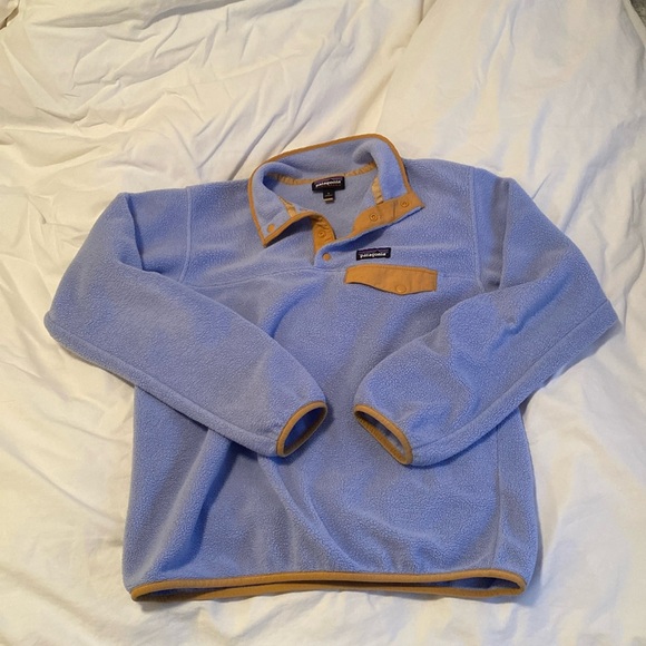 Patagonia Tops - Patagonia synchilla fleece